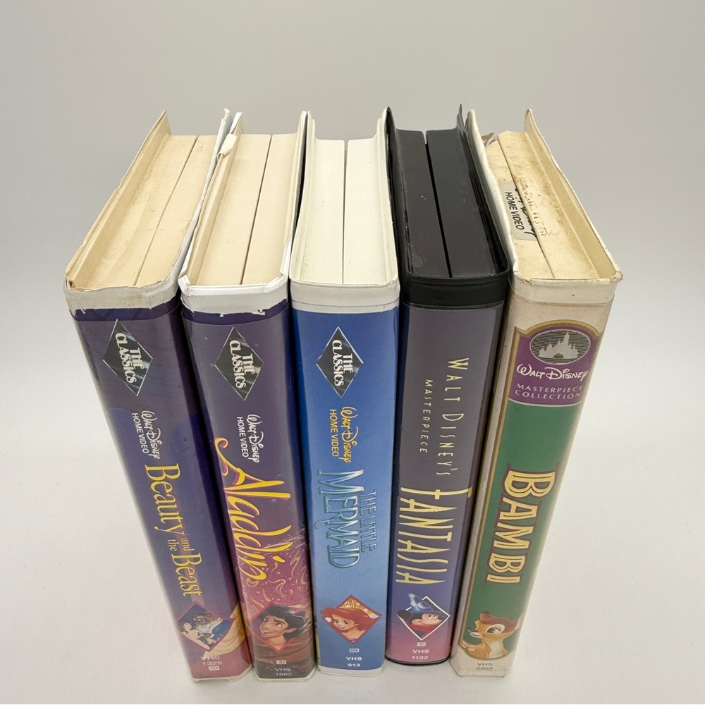 Disney Animated Cartoon Classic VHS Movie Tape Collection - Picture 3 of 10